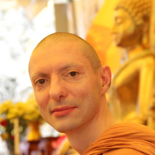 Ajahn Mahāpañño